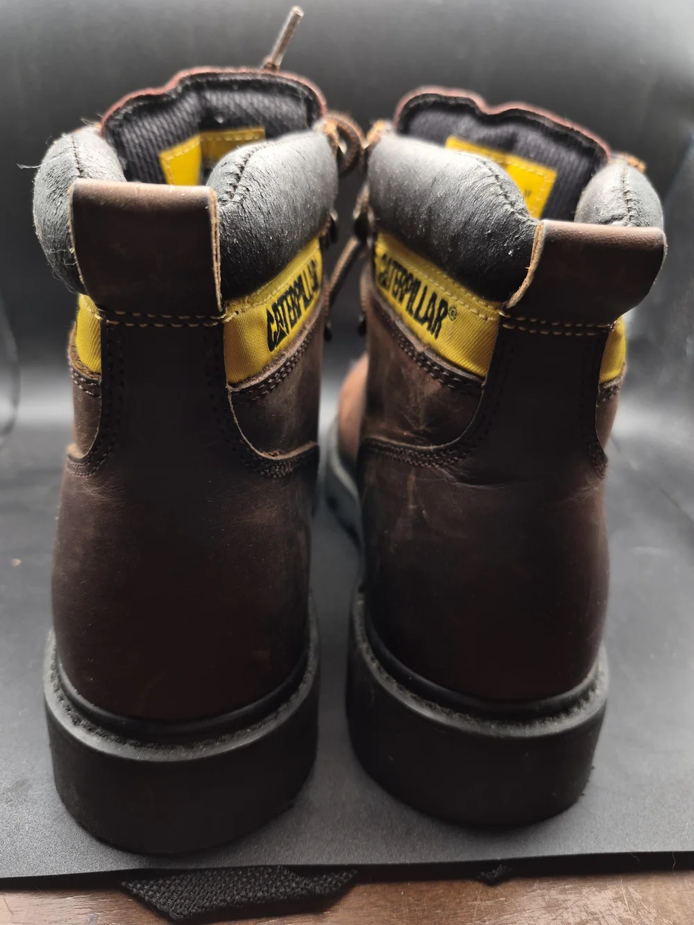 Caterpillar Walking Machine Brown Leather Lace-Up Work Boots with Yellow Logo